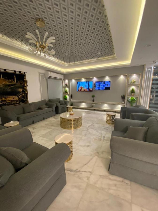 النايفات للوحدات السكنية المفروشة Джедда Экстерьер фото